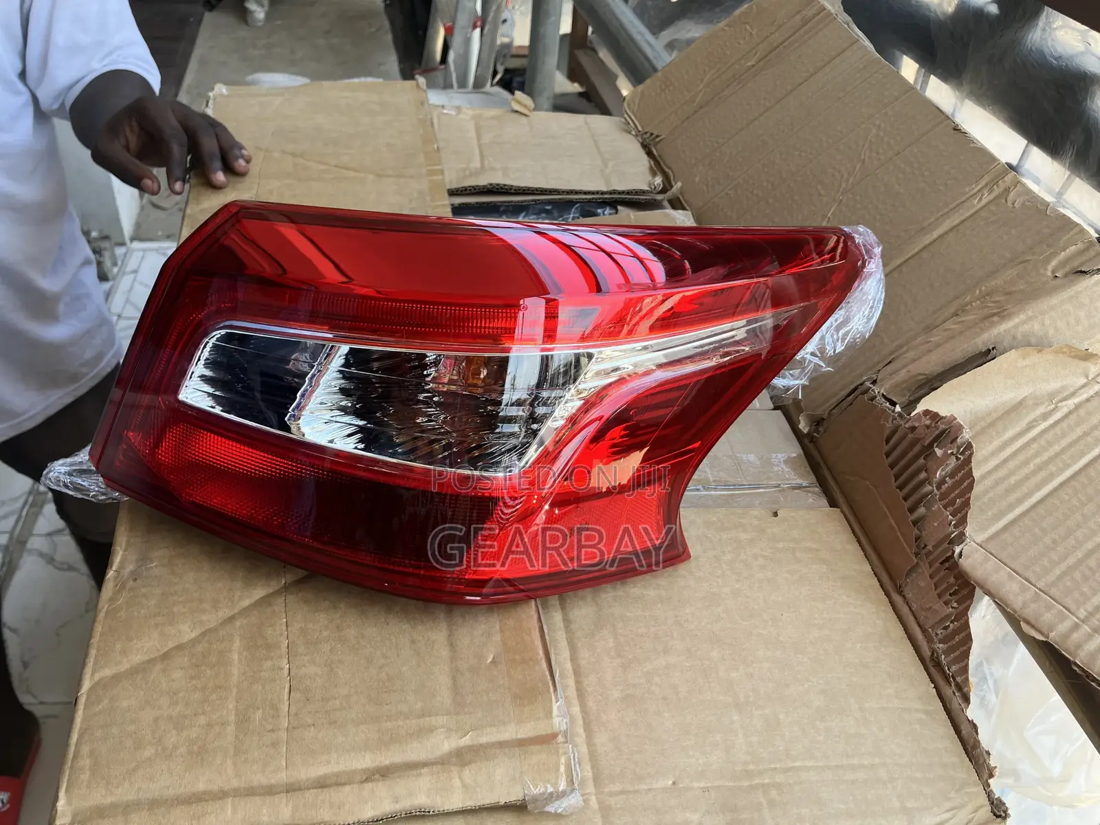 Nissan Sentra 2016, 2017, 2018, 2019 Tail Light