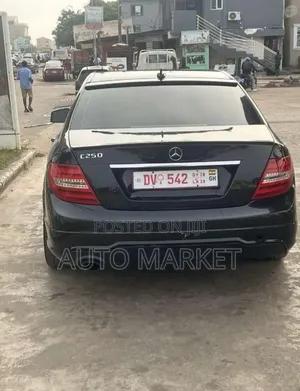 Mercedes-Benz C250 2013 Black