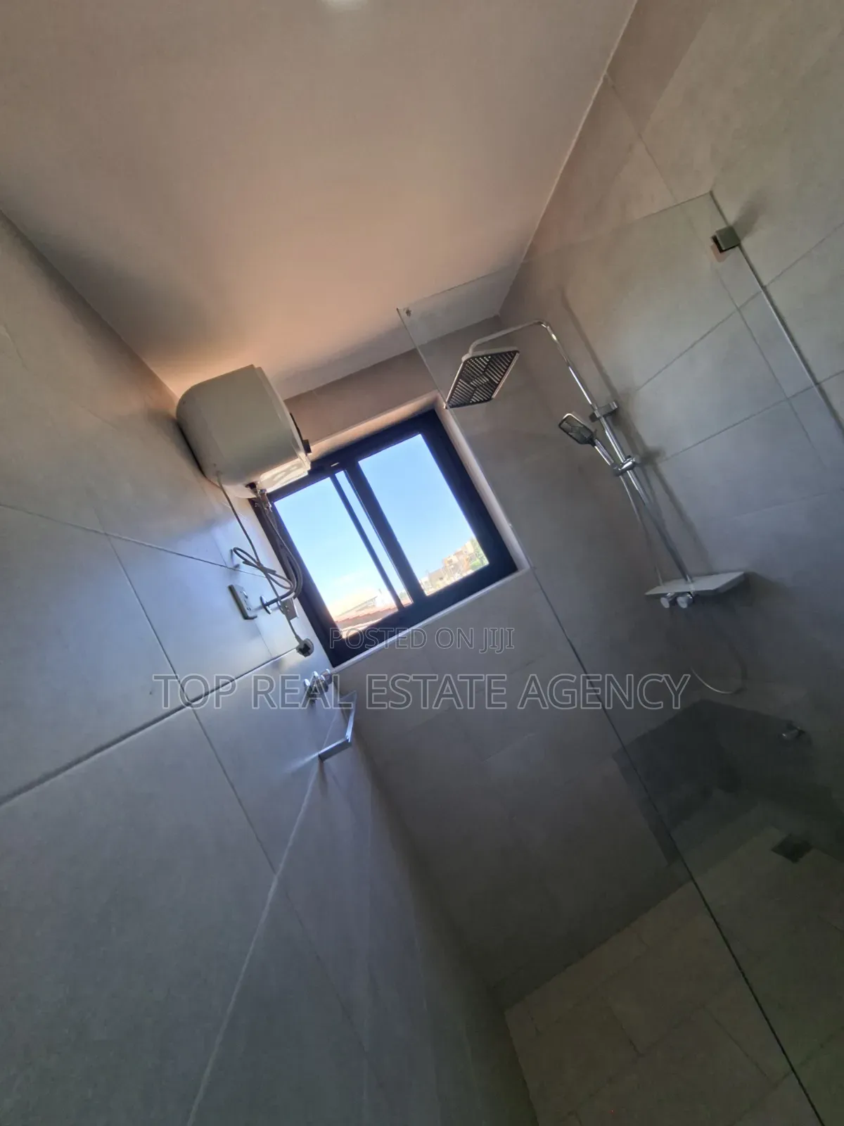 2bdrm Apartment in East Legon,,, A&C Mall Area for rent