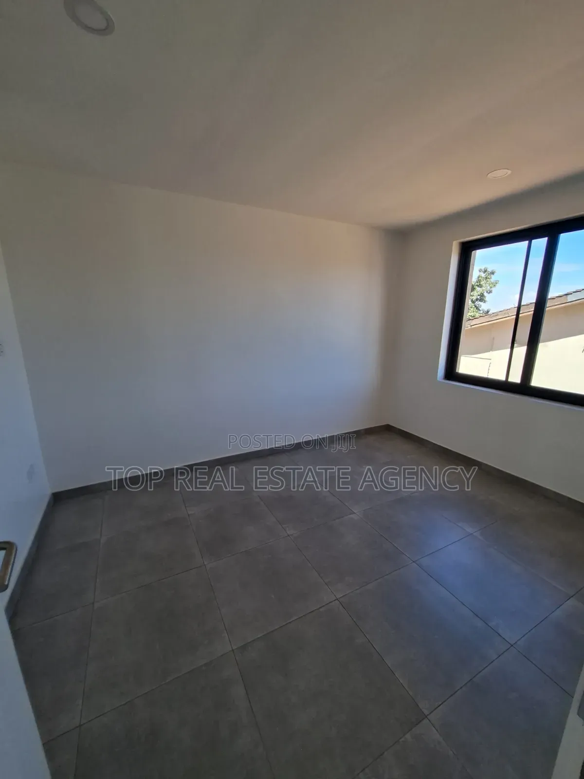 2bdrm Apartment in East Legon,,, A&C Mall Area for rent