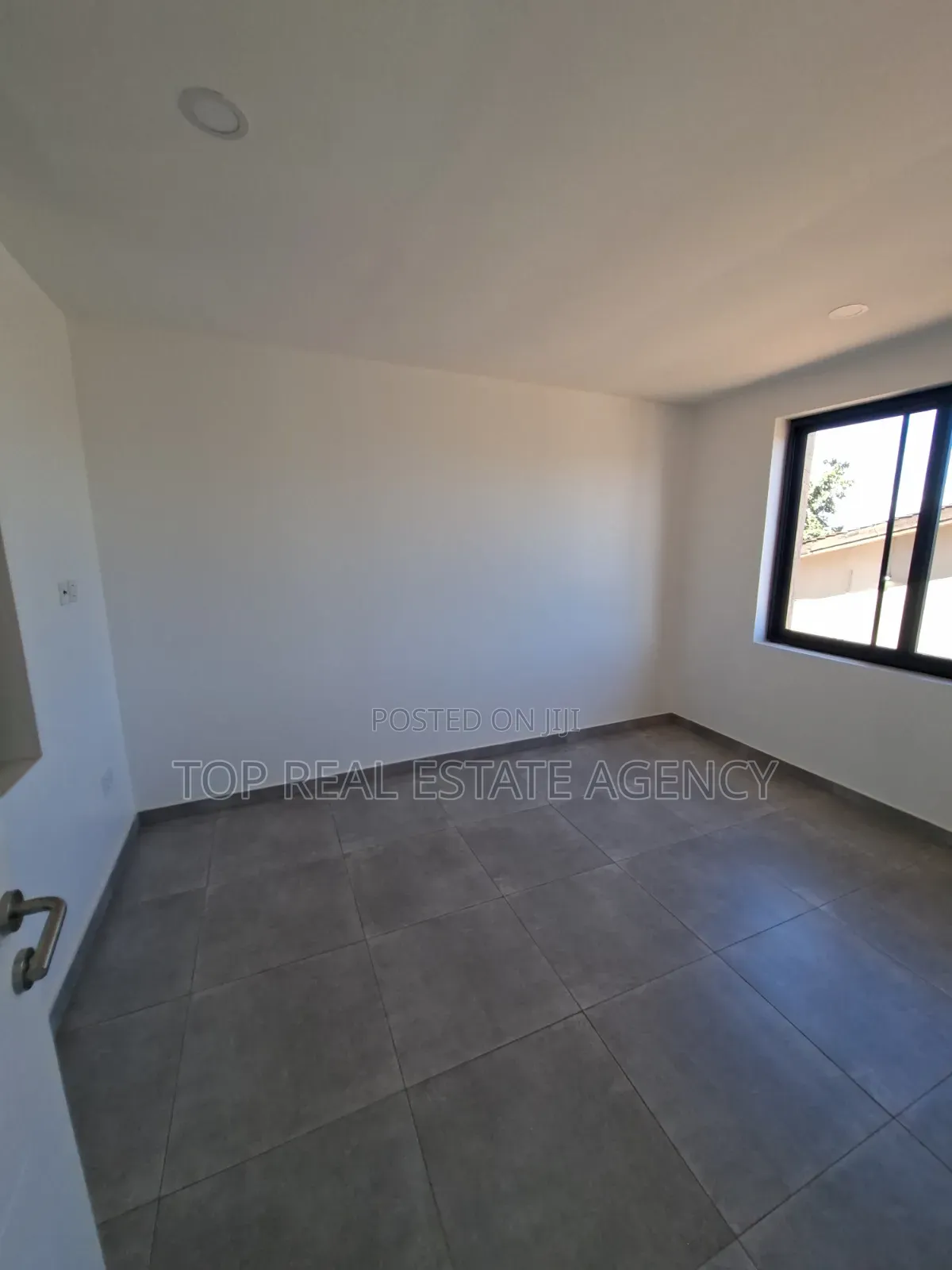 2bdrm Apartment in East Legon,,, A&C Mall Area for rent