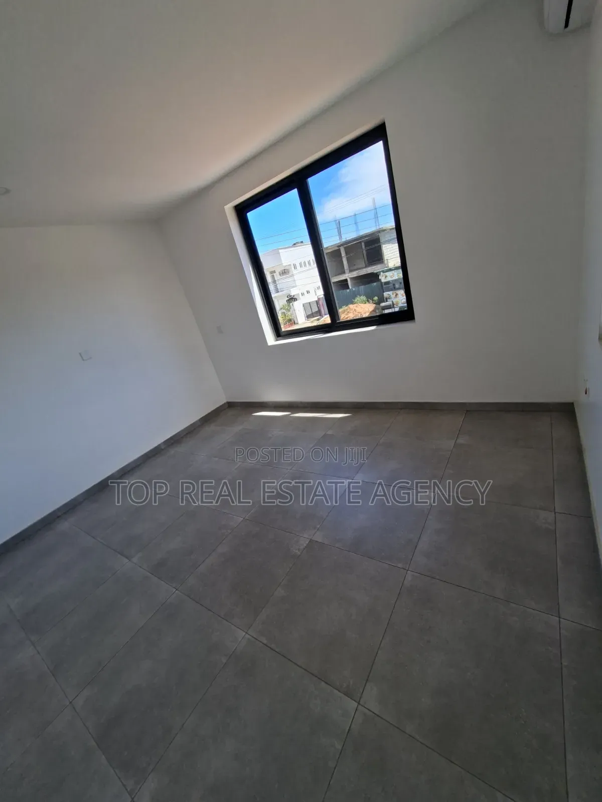 2bdrm Apartment in East Legon,,, A&C Mall Area for rent