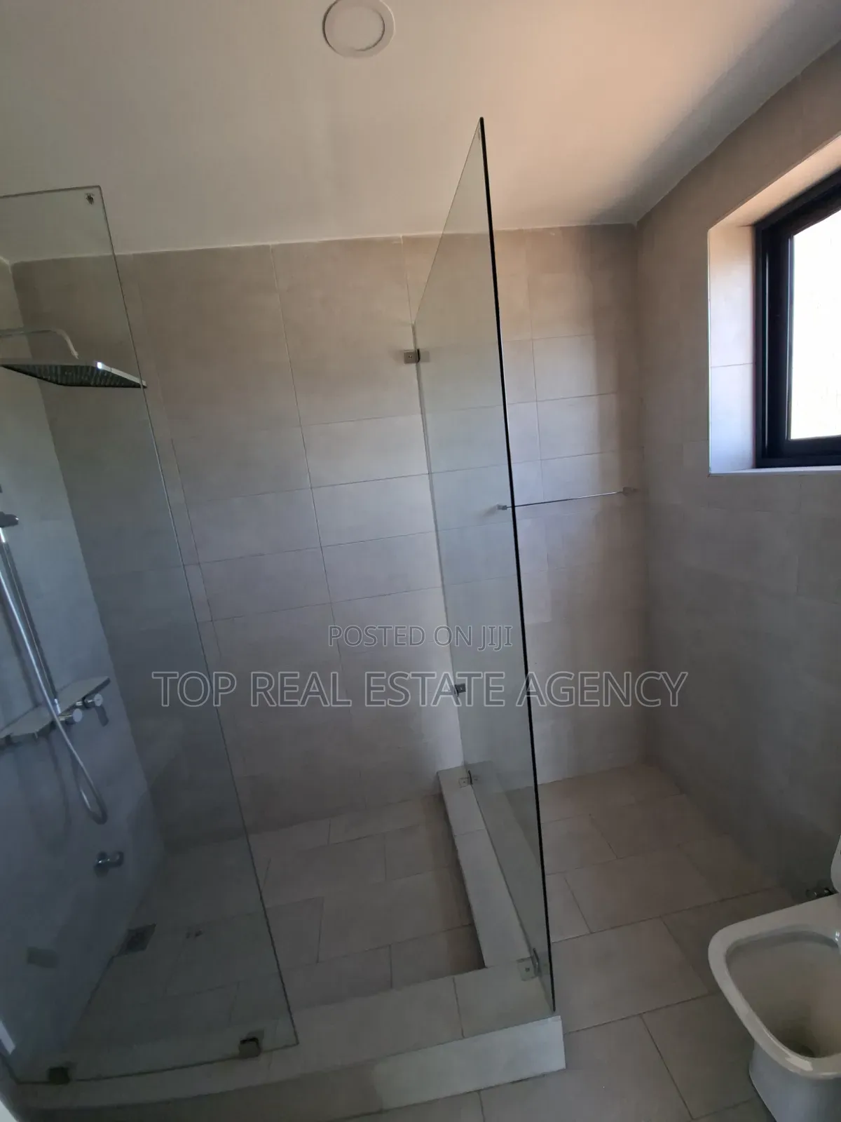 2bdrm Apartment in East Legon,,, A&C Mall Area for rent