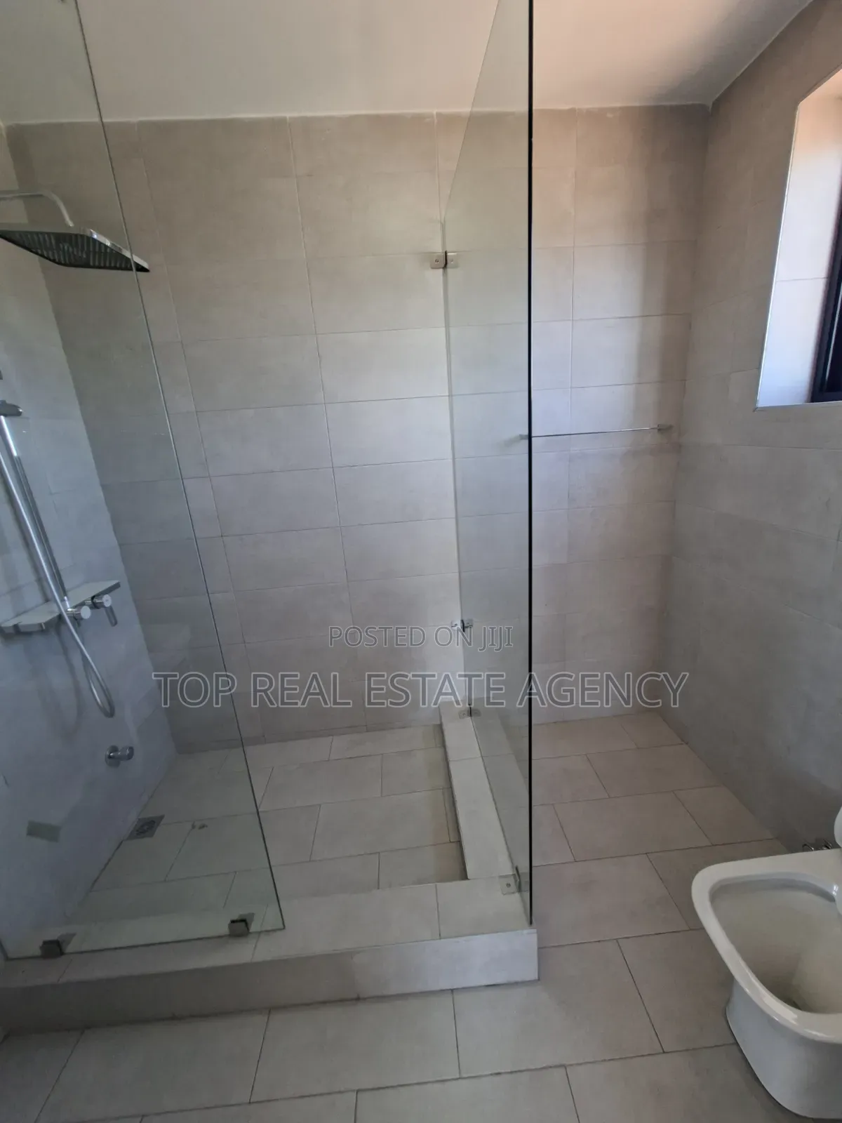 2bdrm Apartment in East Legon,,, A&C Mall Area for rent