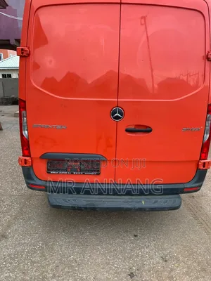 Mercedes-Benz eSprinter 2500 170" WB Cargo Van w/High Roof 2024 Red