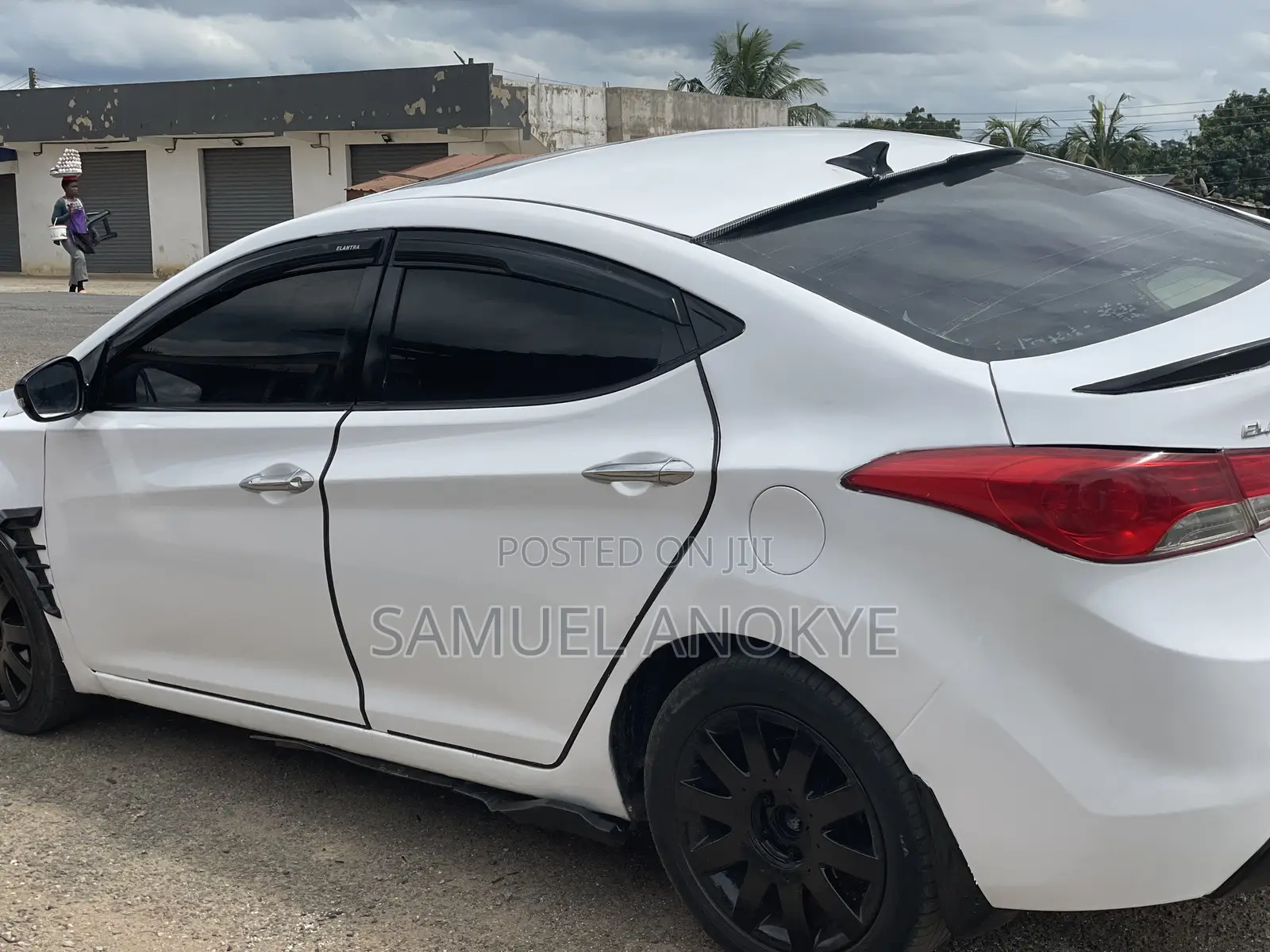 Hyundai Elantra 2012 Black