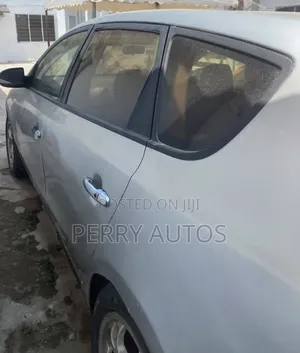Hyundai Elantra Touring SE Automatic 2011 Silver