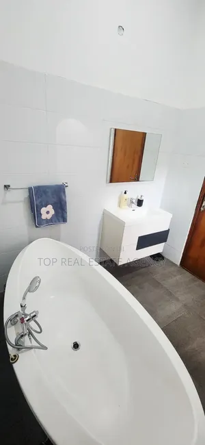 1bdrm Apartment in East Legon, A&C Mall Area for rent