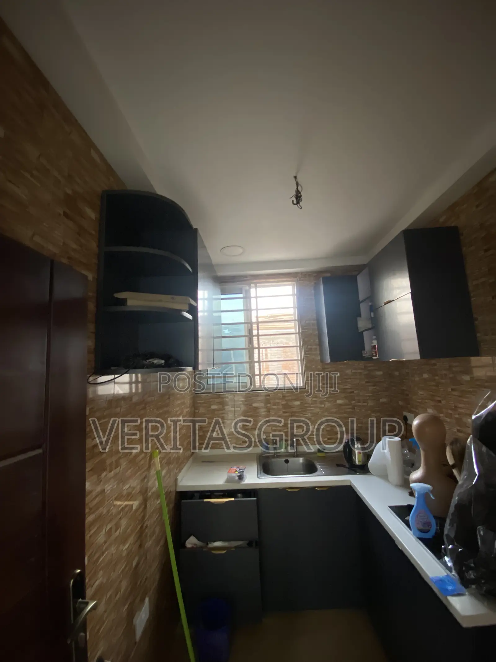 1bdrm Apartment in A&C Mall Area for rent