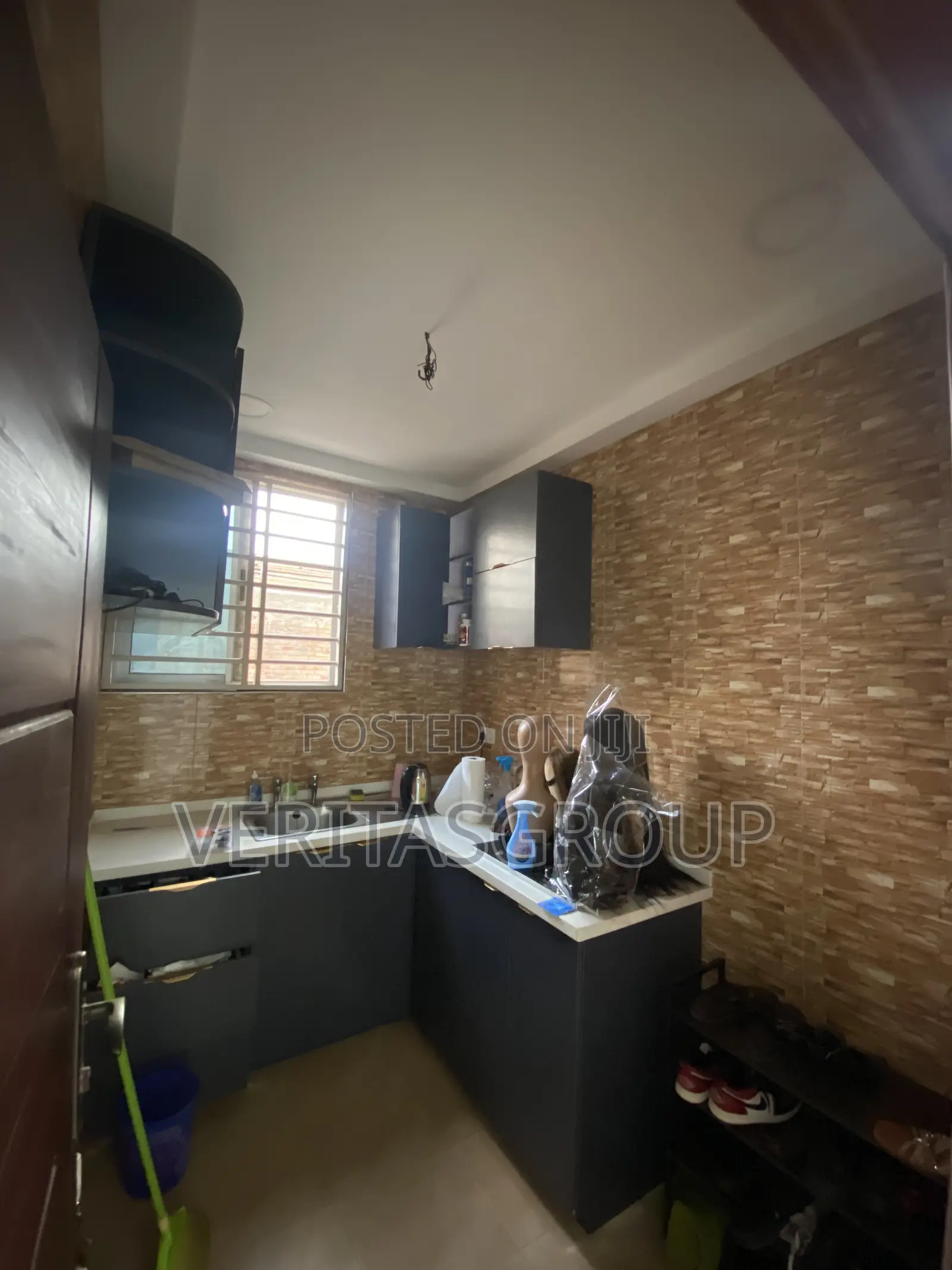 1bdrm Apartment in A&C Mall Area for rent