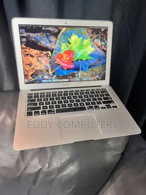 Laptop Apple MacBook Air 2017 8GB Intel Core i5 SSD 128GB