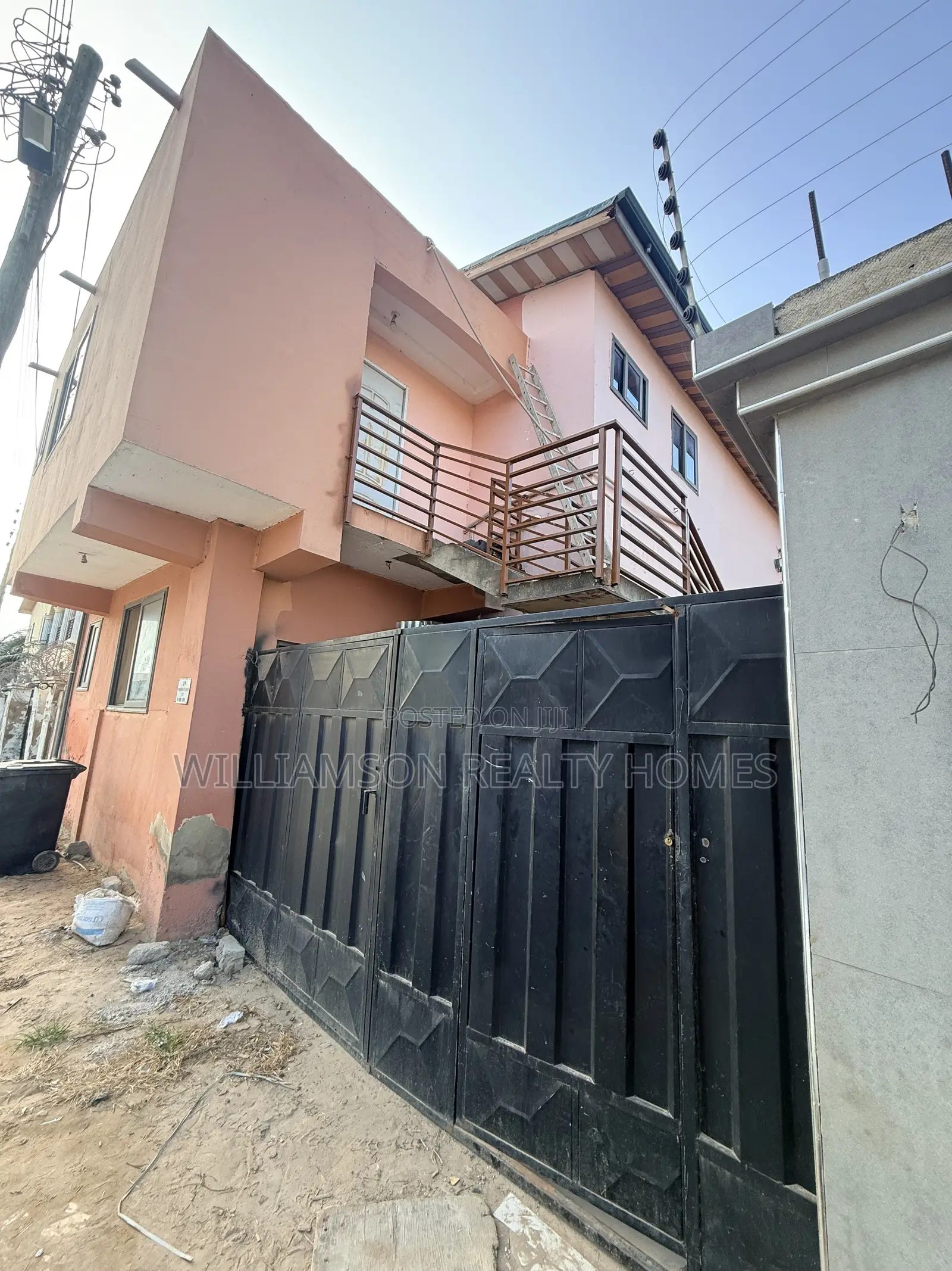 1bdrm Apartment in Hfc Estate Area, Spintex for rent