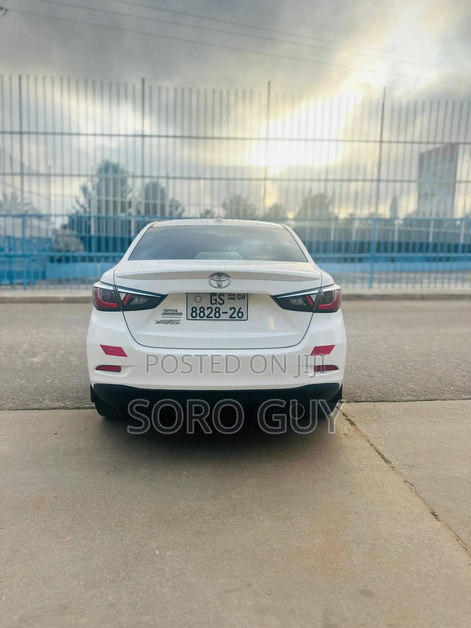 Toyota Yaris iA 1.5 FWD 2019 White