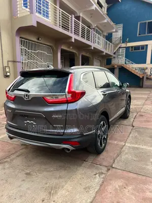 Honda CR-V Touring AWD 2018 Gray