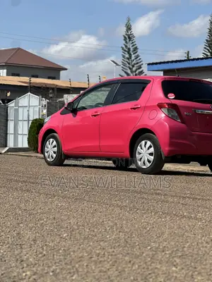 Toyota Vitz 1.3 FWD 5dr 2013 Pink