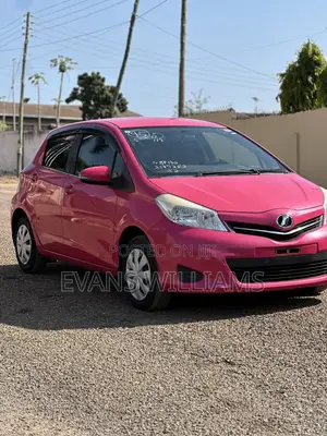 Toyota Vitz 1.3 FWD 5dr 2013 Pink