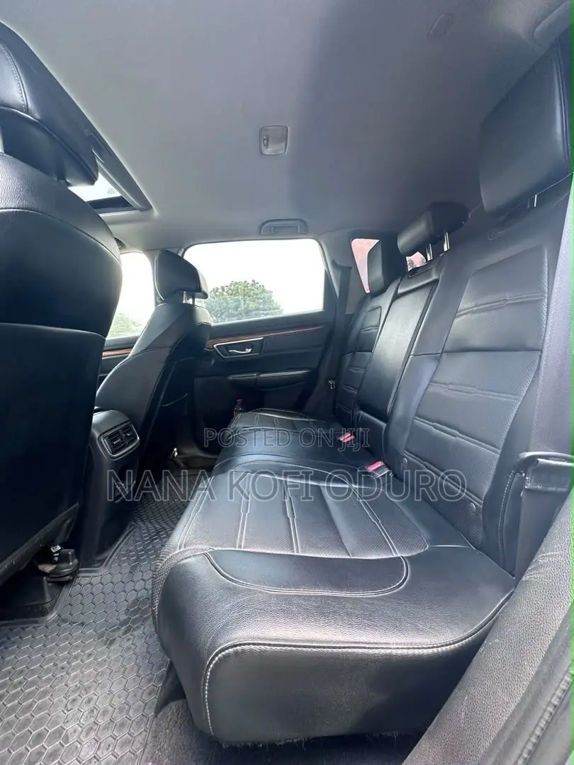 Honda CR-V Touring 4dr SUV AWD (1.5L 4cyl CVT) 2017 Silver