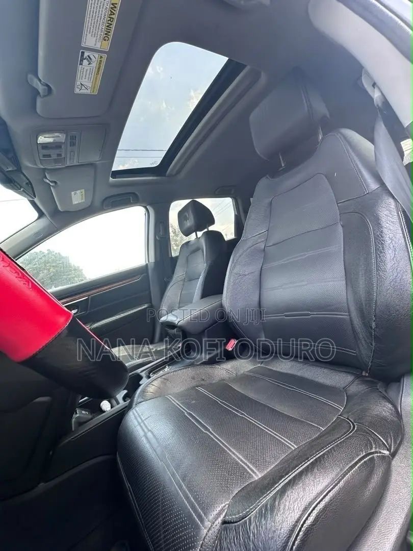 Honda CR-V Touring 4dr SUV AWD (1.5L 4cyl CVT) 2017 Silver