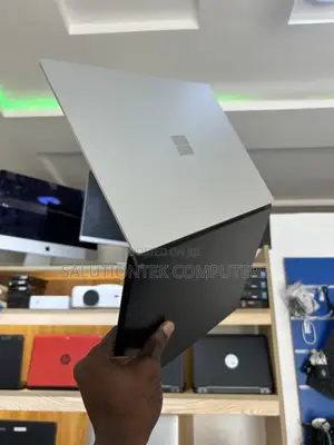 Laptop Microsoft Surface Laptop 2 8GB Intel Core i7 SSD 256GB