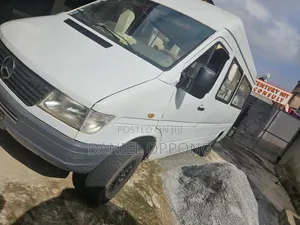 Mercedes-Benz Sprinter 2012 White