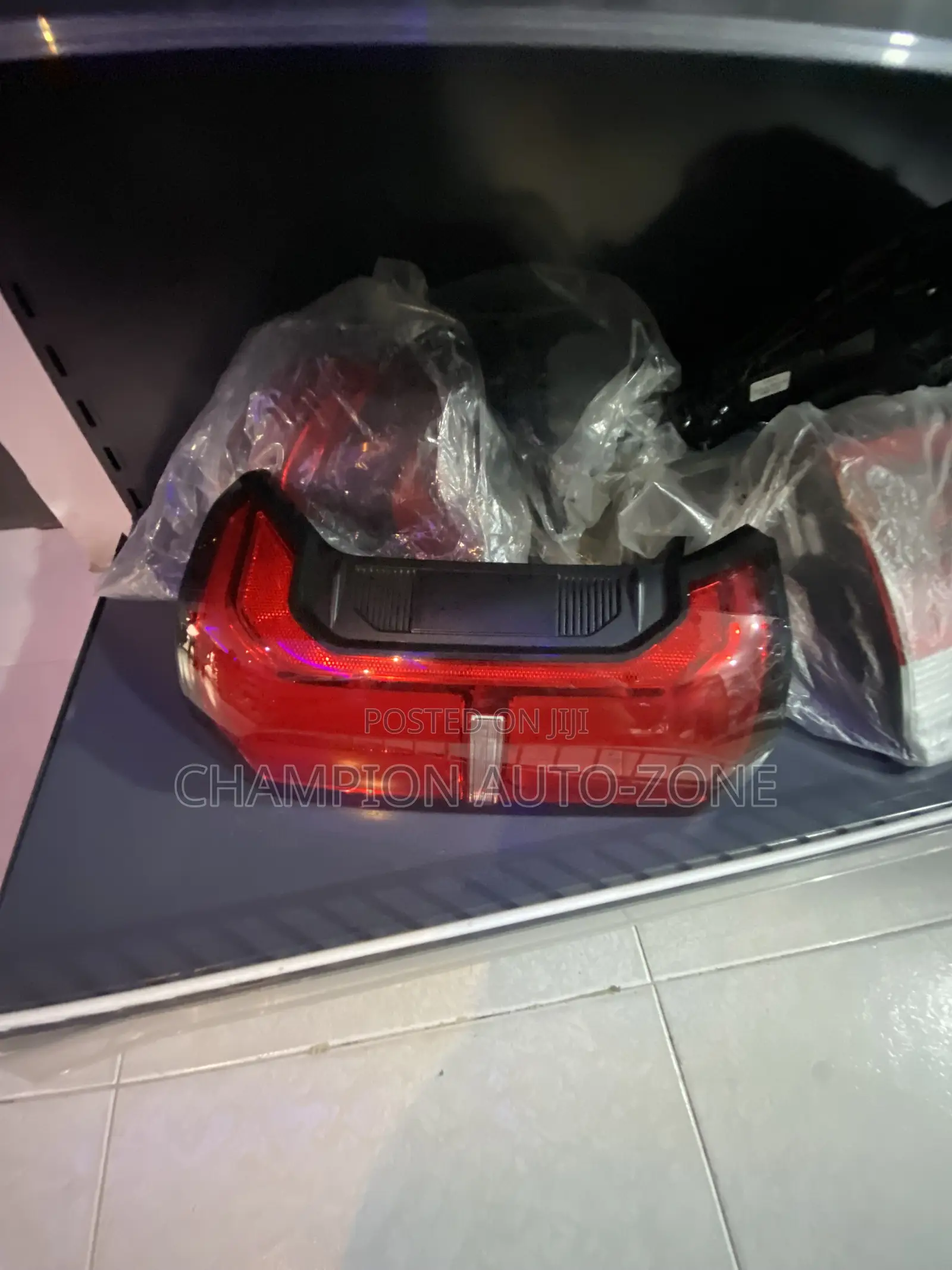 Toyota Tundra 2024-2025 Tail Light Pair