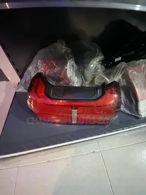 Toyota Tundra 2024-2025 Tail Light Pair