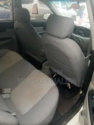 Hyundai Accent 2010 White