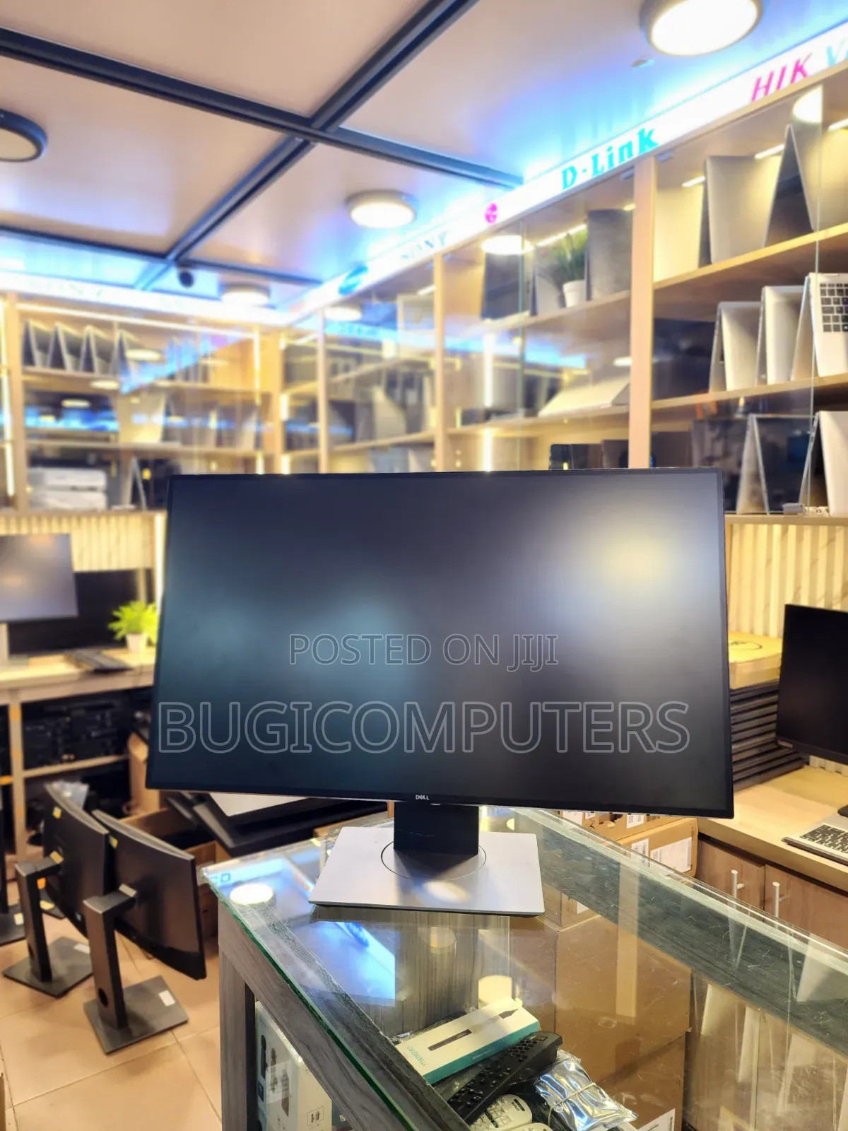 Dell Ultrasharp 27" QHD Monitor (U2719d)