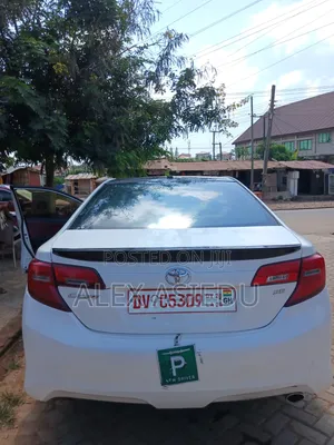 Toyota Camry 2015 White