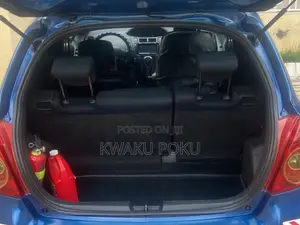 Toyota Vitz 2012 Blue