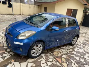 Toyota Vitz 2012 Blue