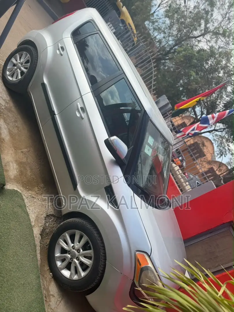 Kia Soul Automatic 2012 Silver