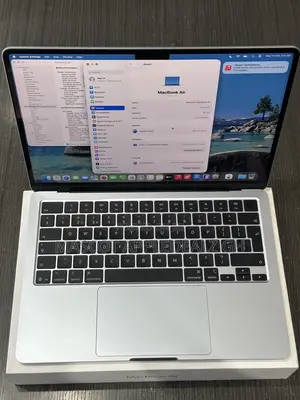 Laptop Apple MacBook Air 2026 M5 16GB Apple M5 SSD 512GB