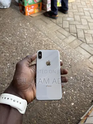 Apple iPhone X 64 GB White