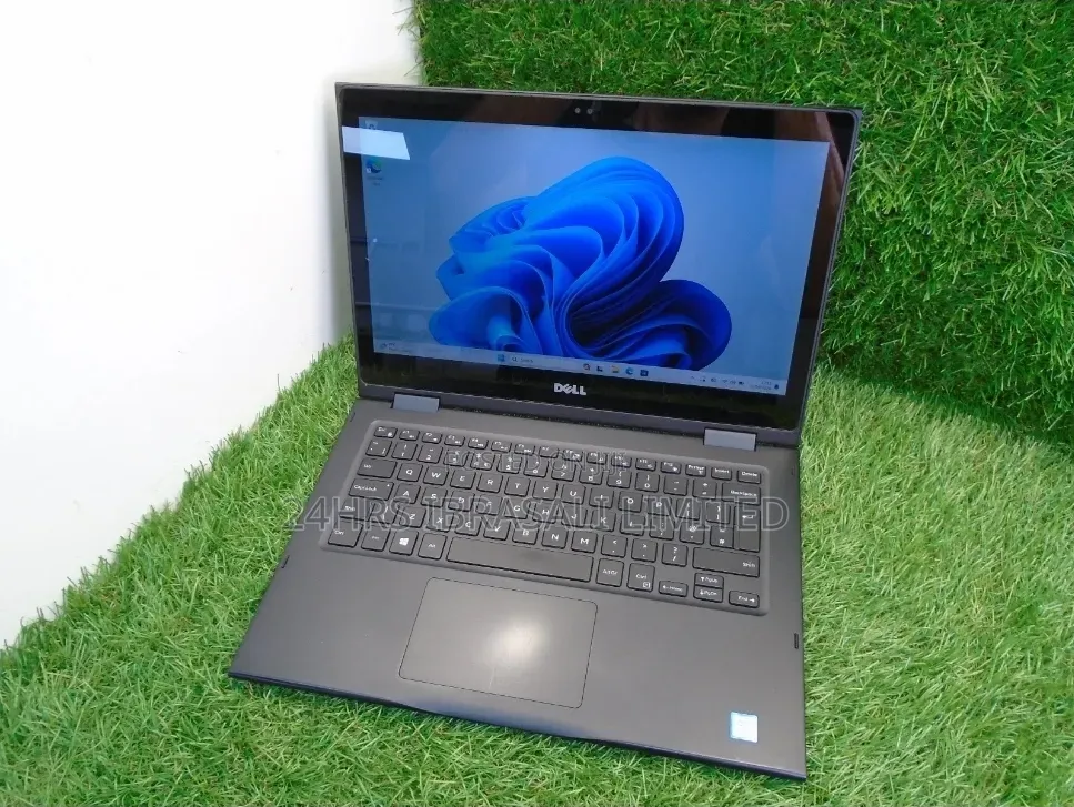 Laptop Dell Latitude 3390 2-in-1 8GB Intel Core i5 SSD 256GB