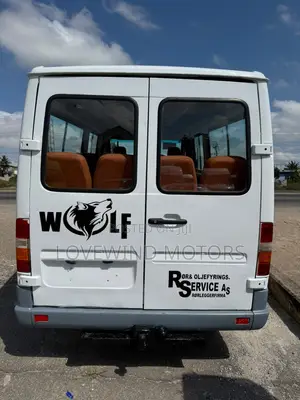 Mercedes-Benz Sprinter 2000 White