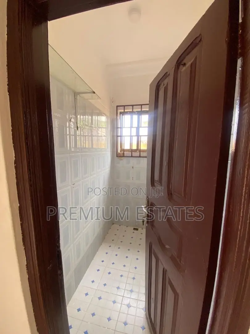 2bdrm Apartment in East Legon for rent