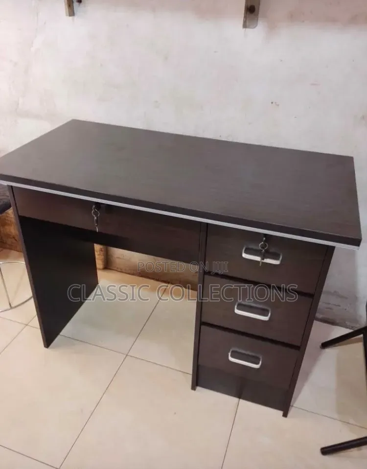 1.2m Executive Desk With 3Drawer Storage & Ergonomic Mesh Swivel Chair