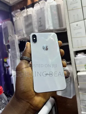 Apple iPhone X 64 GB White