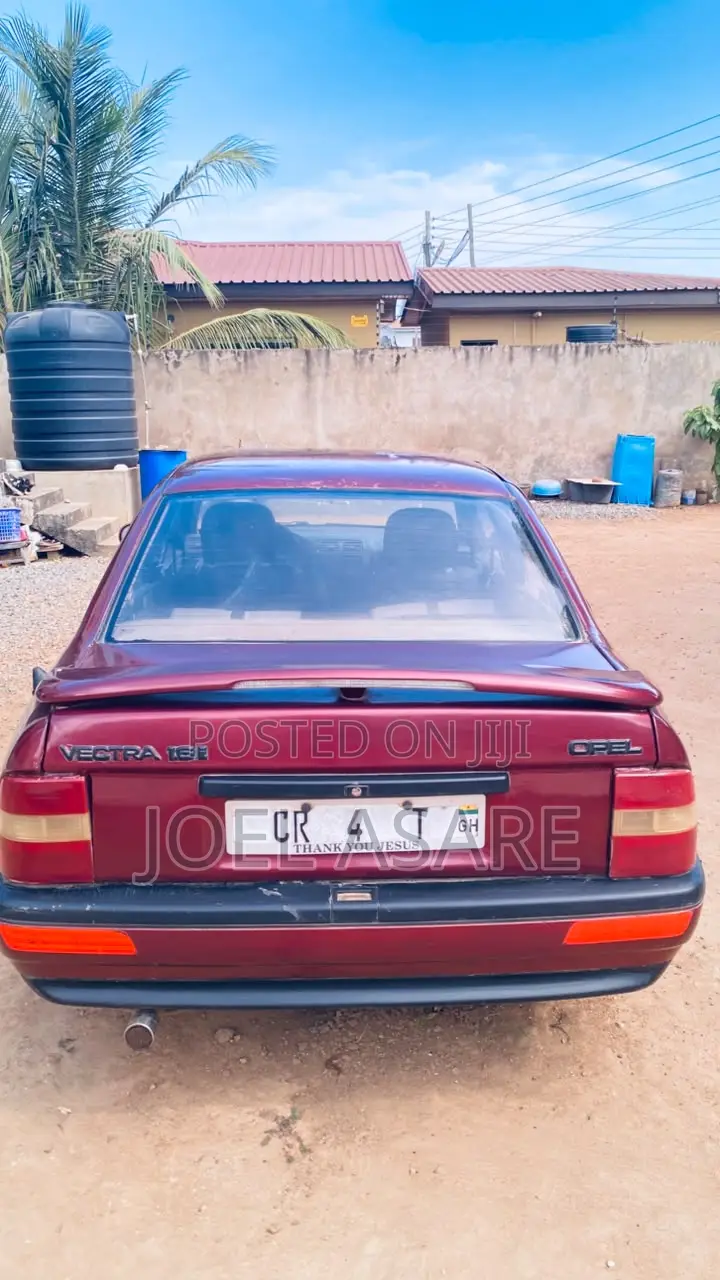 Opel Vectra 1992 Maroon