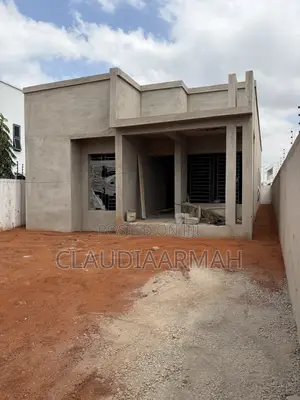 4bdrm Bungalow in Accra Metropolitan for sale