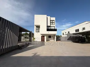 4bdrm House in East Legon for sale
