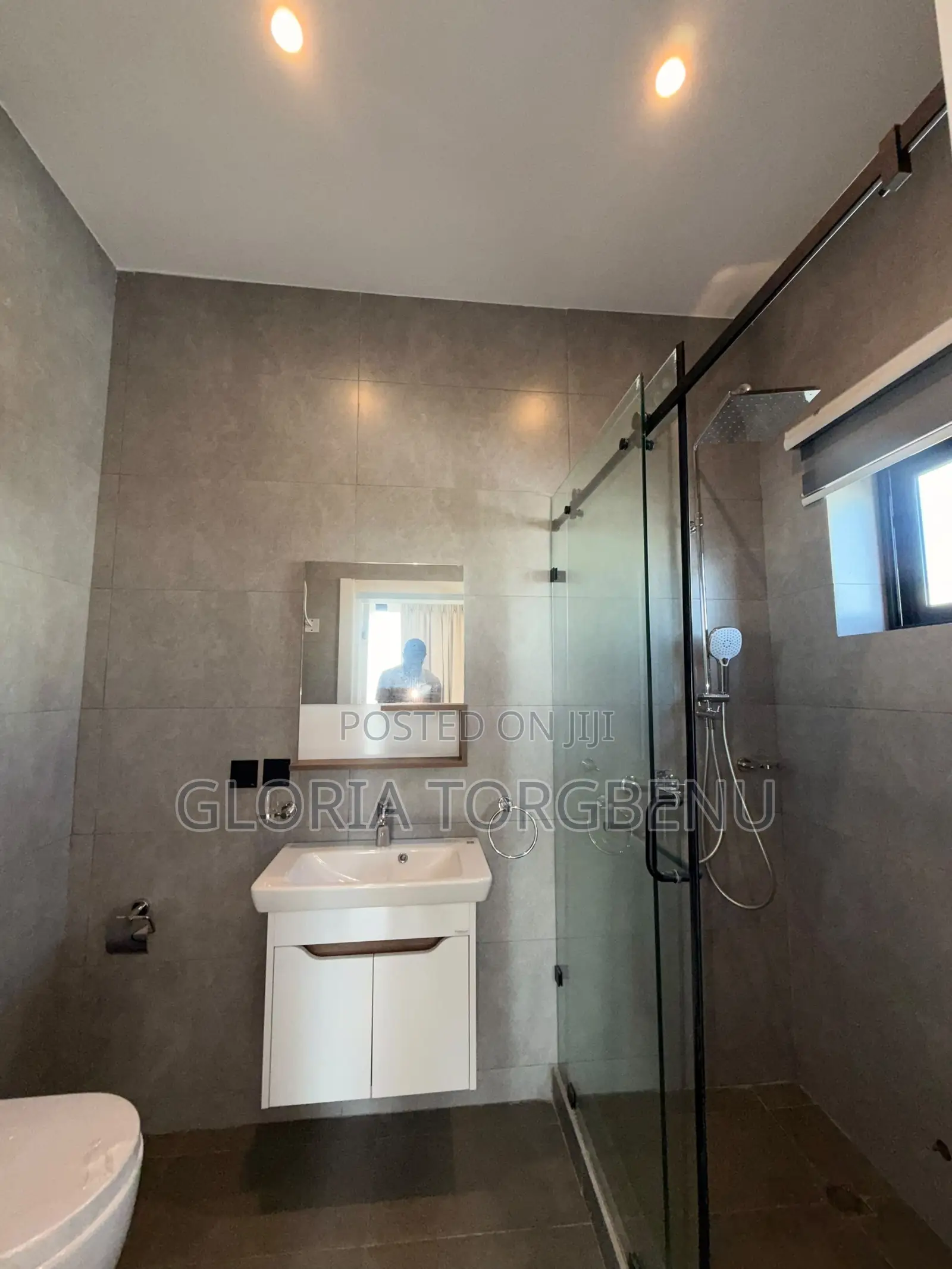 4bdrm House in East Legon for sale