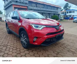Toyota RAV4 LE AWD (2.5L 4cyl 6A) 2017 Red