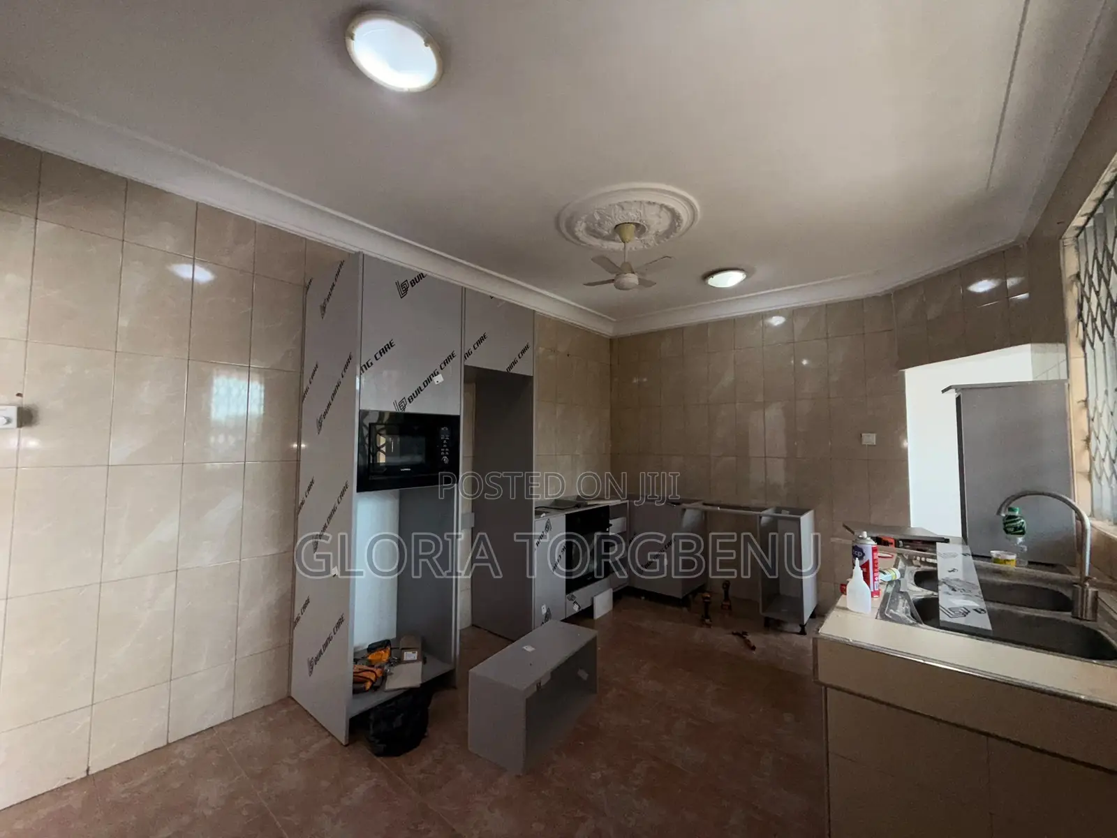 3bdrm House in East Legon for rent