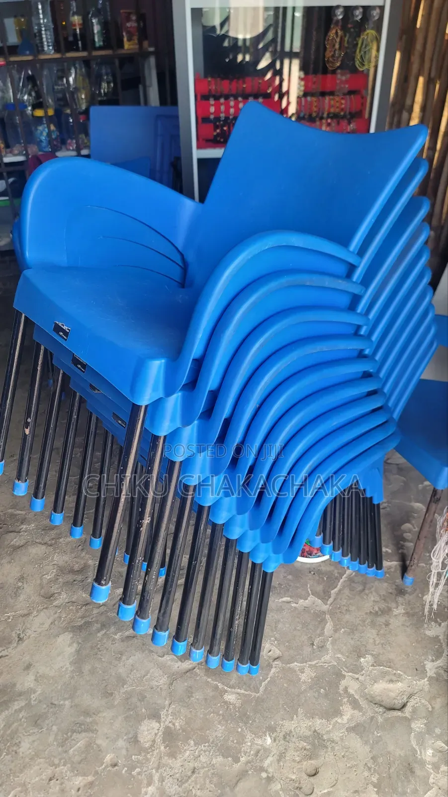 Plastic Chairs LUXE