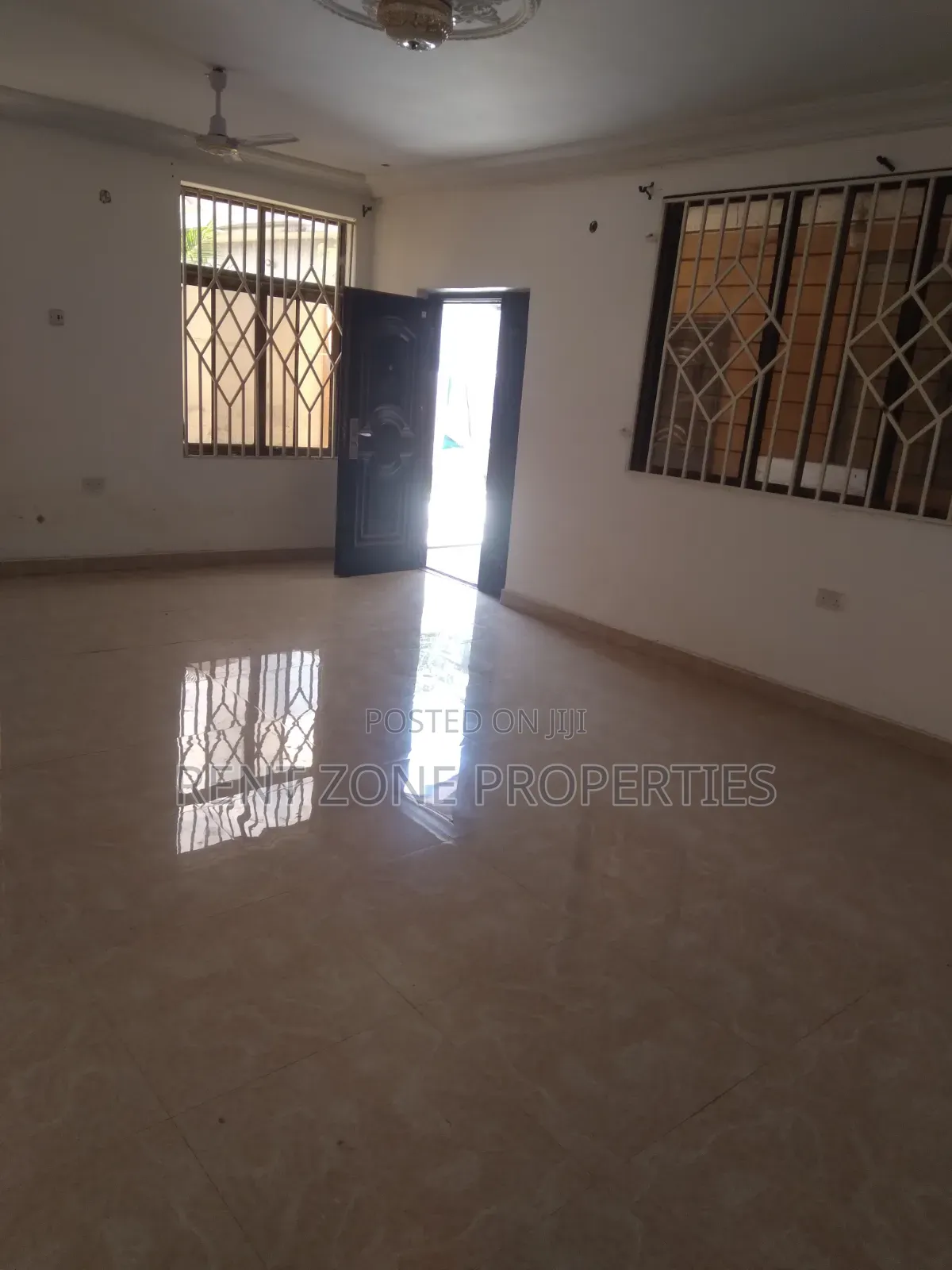 2bdrm Apartment in Ofankor for rent