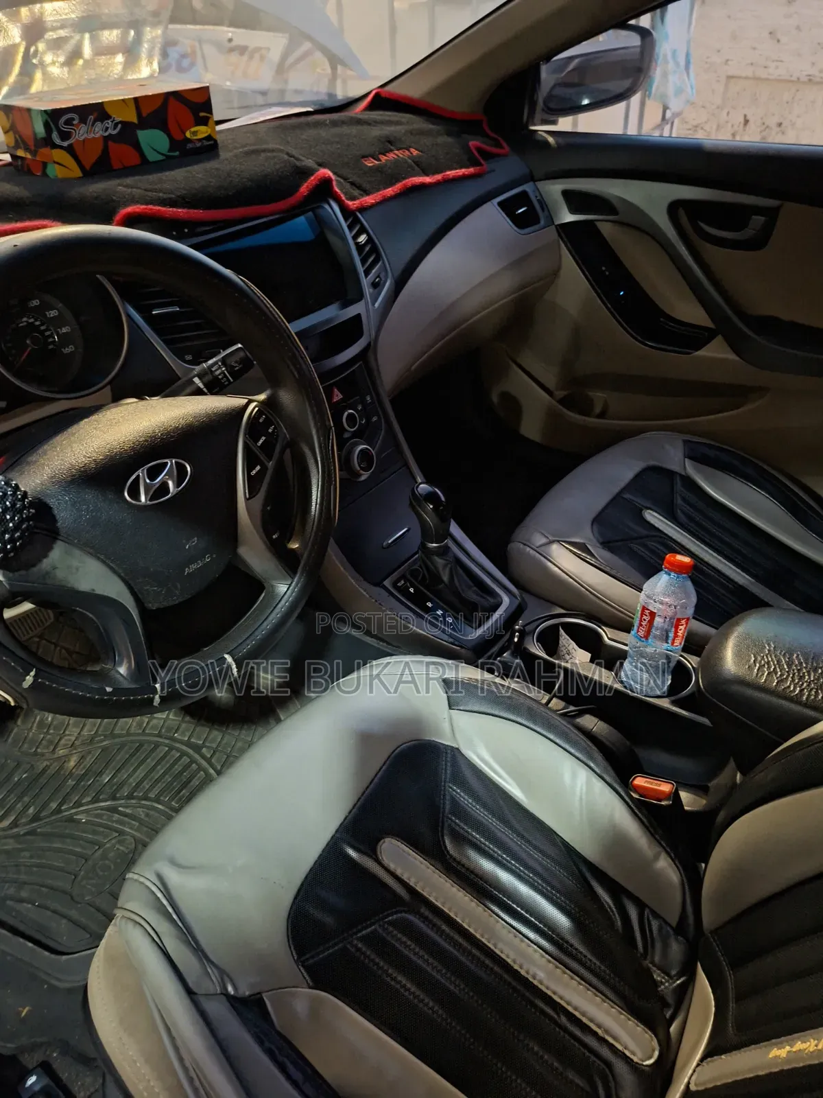 Hyundai Elantra SE Sedan FWD (1.8L 4cyl 6A) 2016 Brown