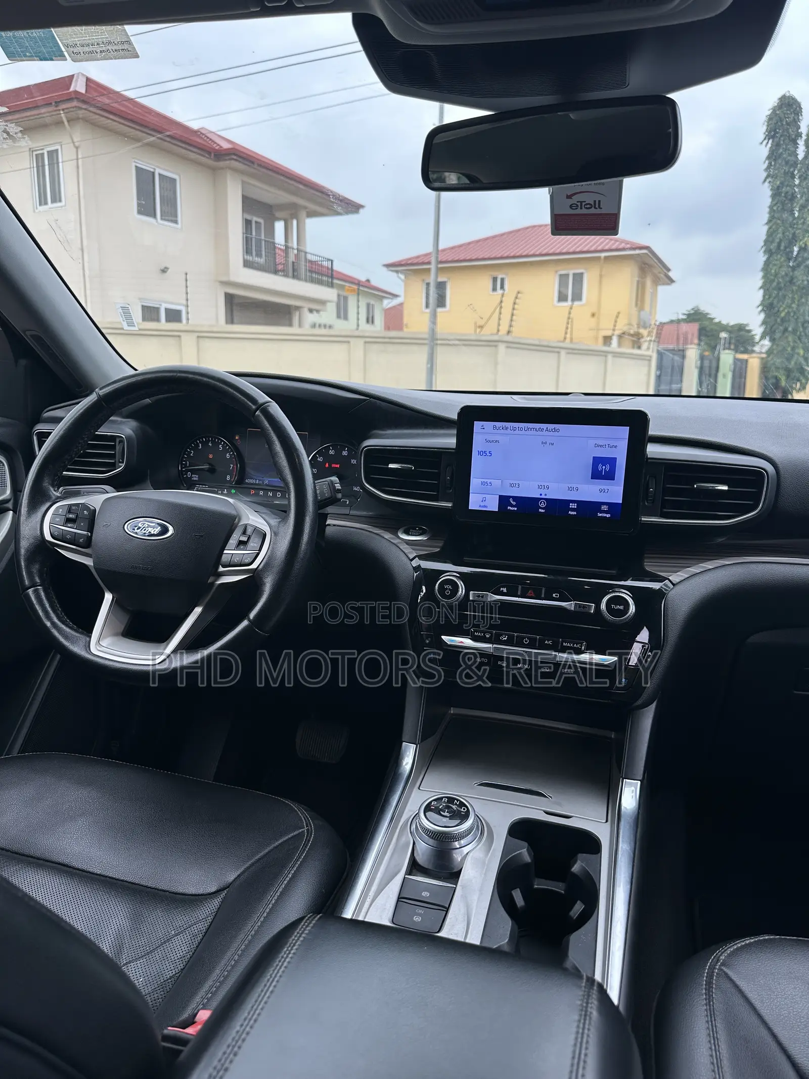 Ford Explorer Limited 2021 White