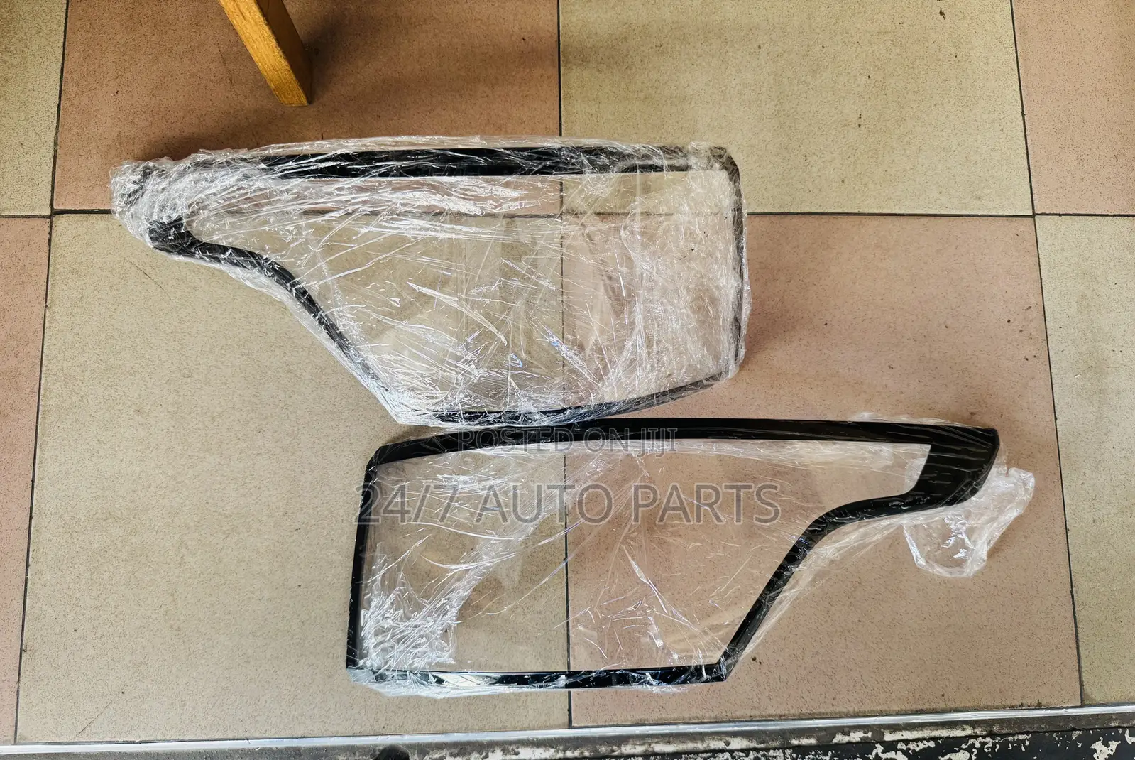 Range Rover Sports Tail Light Cover